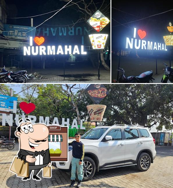 The exterior of THE CRISPY HAWKERS NURMEHAL