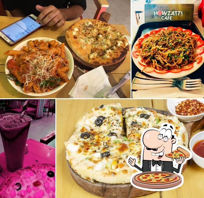 Get pizza at Howzatt Cafe