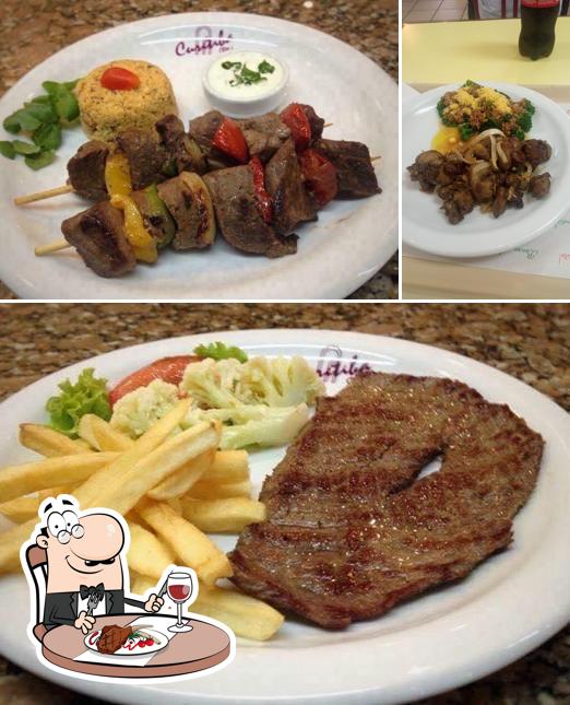 Peça refeições de carne no Brasa e Brasa Grill Centro