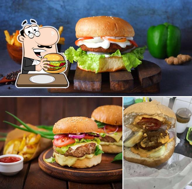 Order a burger at Indiana Burgers