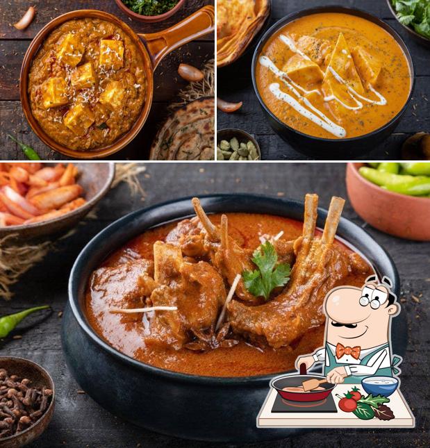 Chicken curry at Street Foods By Punjab Grill Lulu Mall Chicken curry at Street Foods By Punjab Grill Lulu Mall