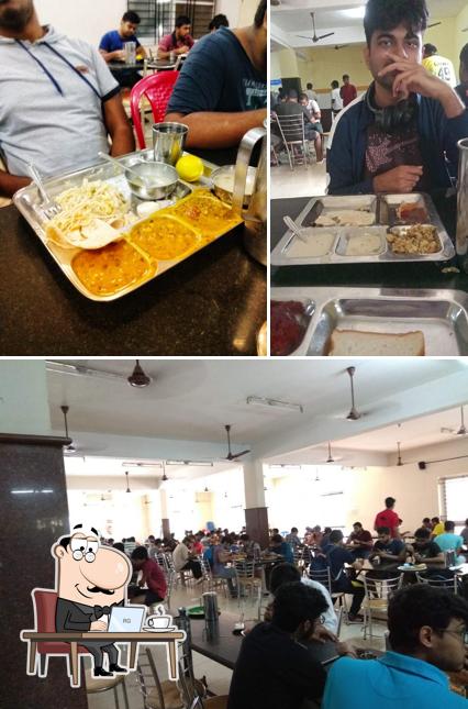 Check out how Zenith Mess, K & L Block looks inside