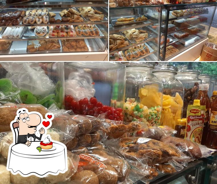 Bake Story - Bakery provides a number of sweet dishes