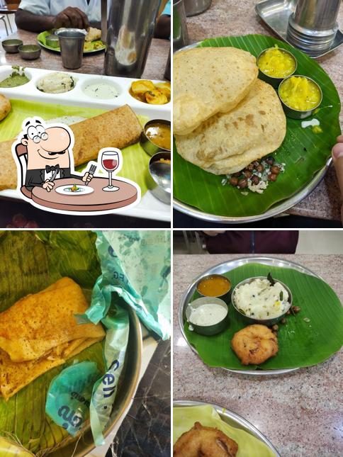 Masala dosa at Hotel Ariyas