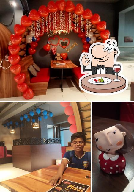 This is the image depicting food and beverage at Pizza Hub