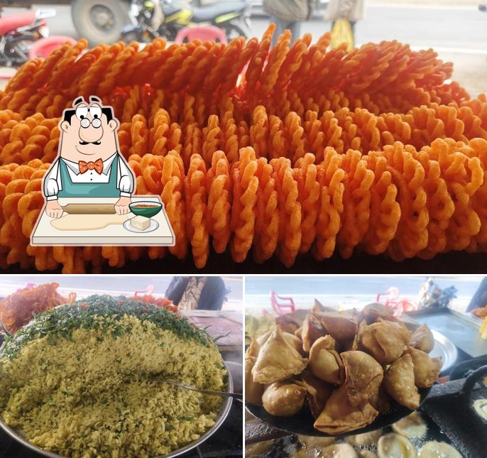 Samosa at मेवाड़ा रेस्टोरेन्ट