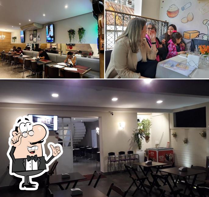 Sente em uma das mesas no CREPERIA e ESFIHARIA DA PRAIA Canal 7 - Buffet de crepe a domicilio, Eventos corporativos, Espaço para Eventos