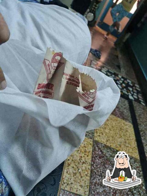 Food at Bikaner Misthan Bhandar