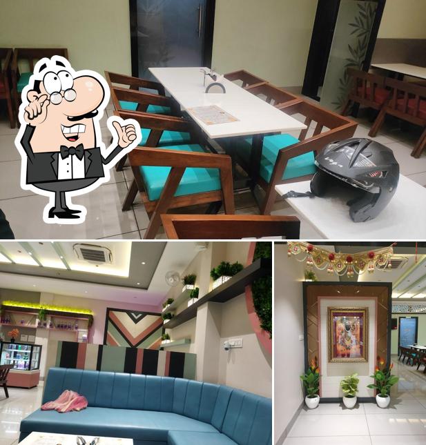 The interior of Khandelwal Fastfood Restaurant