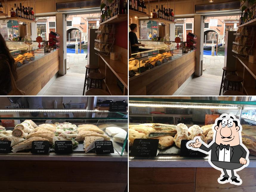 Siediti a un tavolo di Luganegher