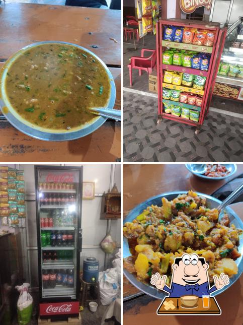 Clam chowder at Saini Pavitra Bhojanalaya
