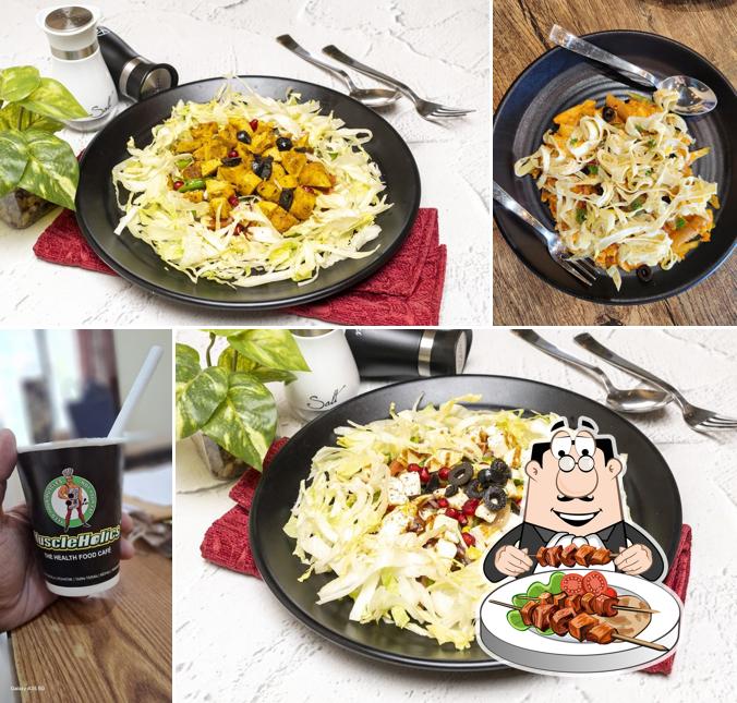 Food at Muscleholics Hoshiarpur - The Healthy Food Cafe
