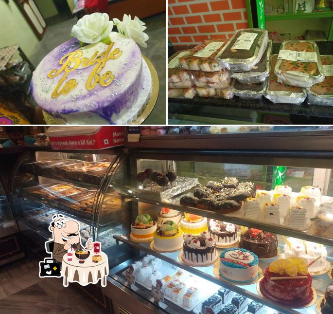 Food at Mamta Bakery