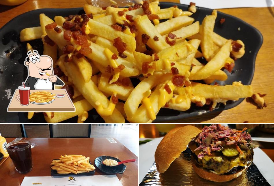 Batata frita em Nara Burger e Karaokê