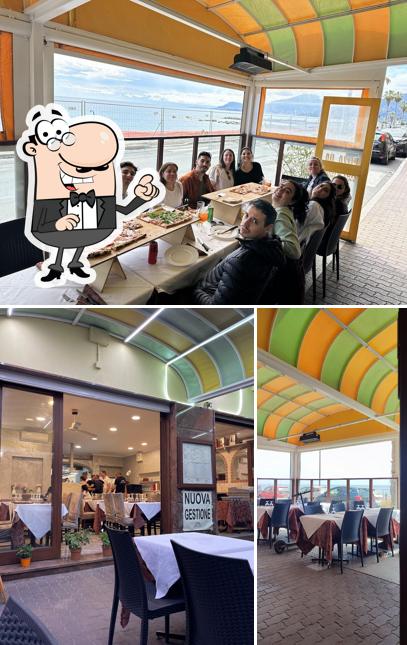 La interni e esterno del ristorante