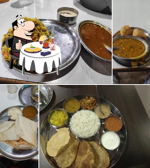 Cheese plate at Hotel Rajbhuban, South Indian