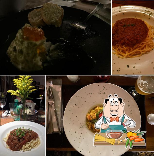 Esparguete à bolonhesa em Via Destra Ristorante