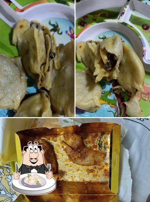 Dumplings at Wow! Momo