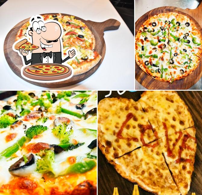 Get pizza at Club Pizzeria Faridkot
