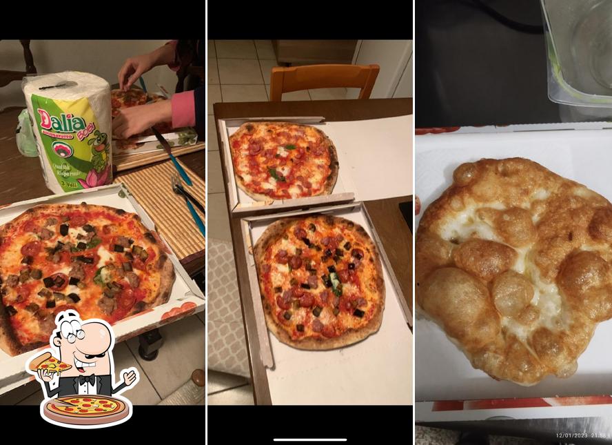 Ordina tra le molte varianti di pizza