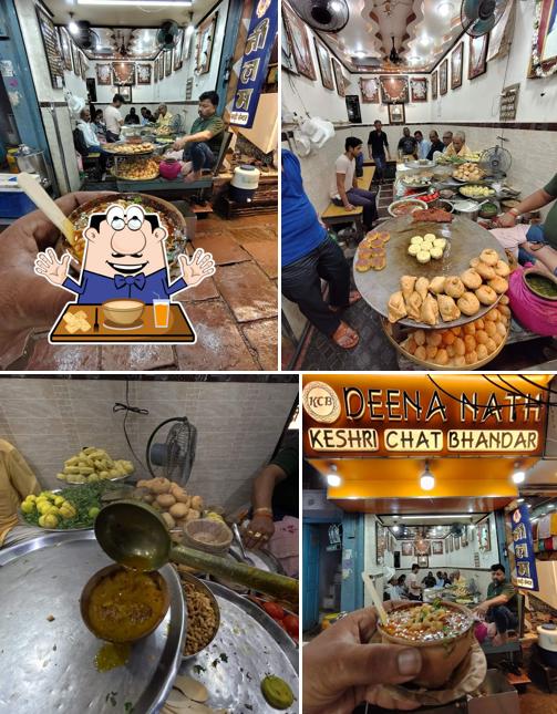 Food at Keshri Chat Bhandar
