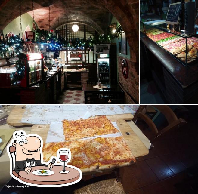 Cibo al Pizzeria Stuzzicheria Rosso di sera