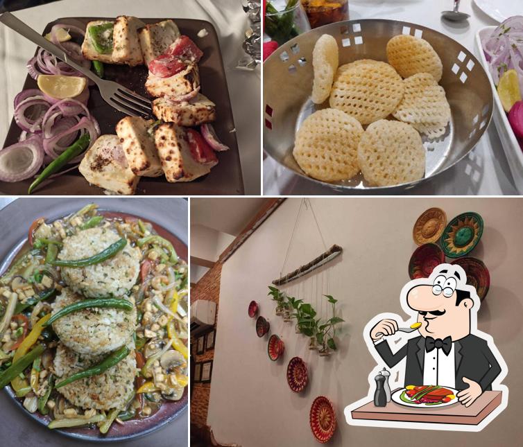 Food at Pack 'N' Chew