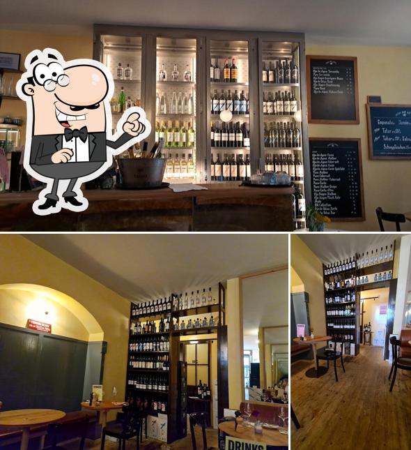 Siediti a un tavolo di Ojo De Agua Weinkontor GmbH