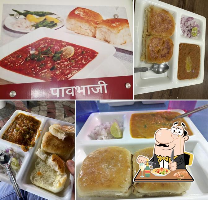 Bhaji at Lala Agre Wale - Mhow Kulfi