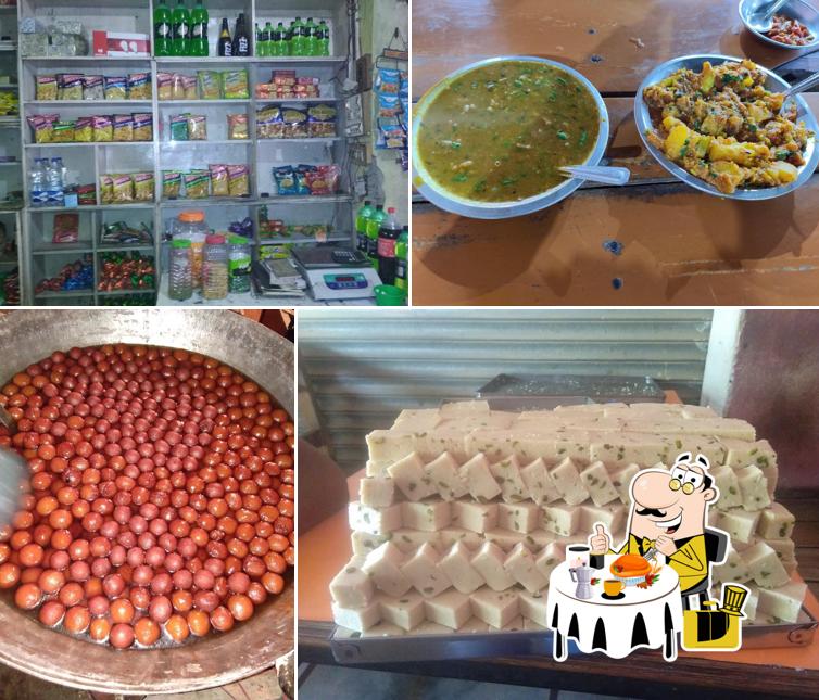 Food at Saini Pavitra Bhojanalaya