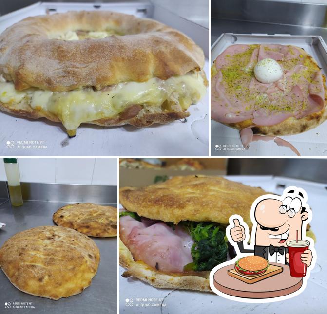 Prova un hamburger a Pizzeria Torino