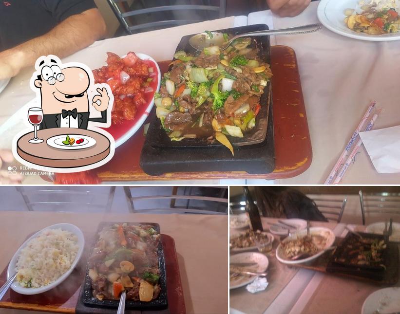 Platos en Restaurante A Grande Muralha