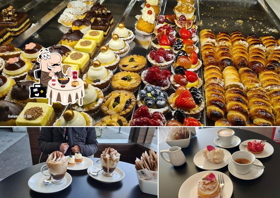 Platti al Bar Pasticceria Oliver