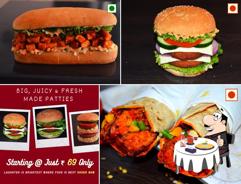 Order a burger at FoodNauka