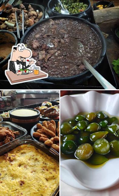 Comida em Restaurante Casa da Ladeira