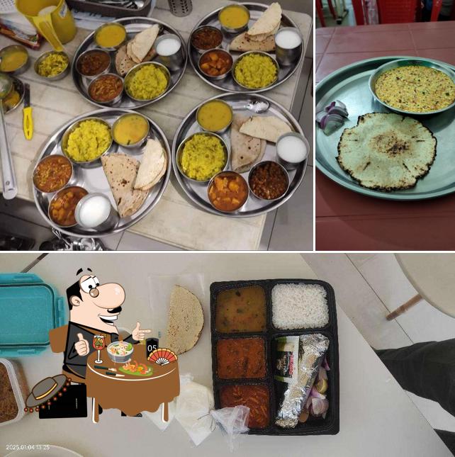 Meals at Somnath Kathiyawadi Thali
