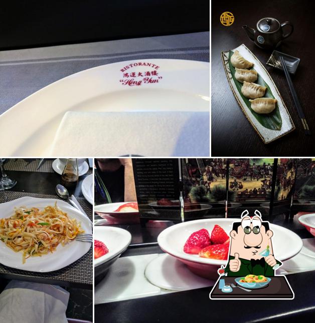 Platti al Ristorante Hong Yun