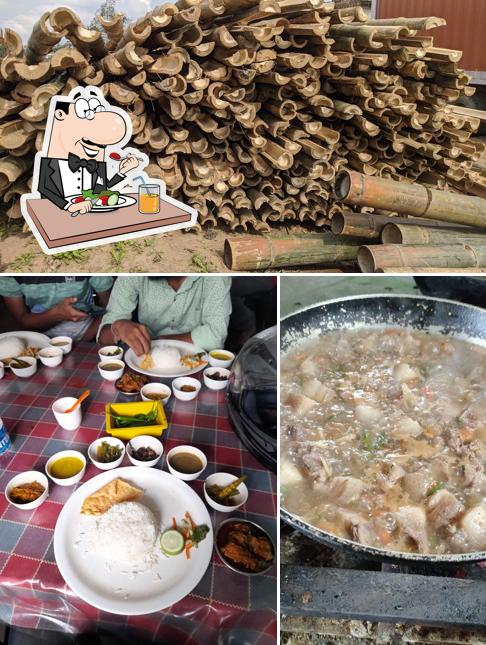 Food at Duporia Akhaj