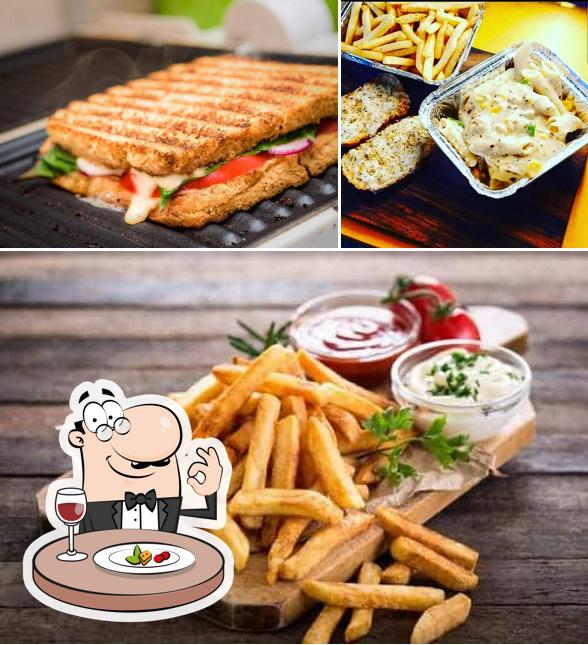 Food at TREAT JUNCTION