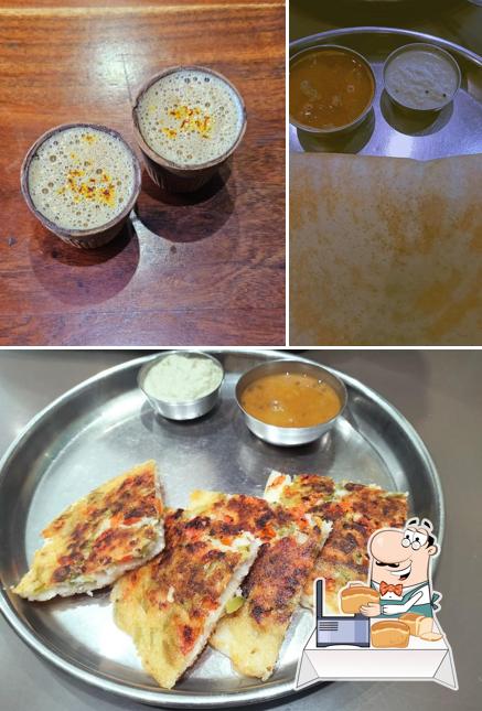 Garlic bread at Veeraswamy Cafe