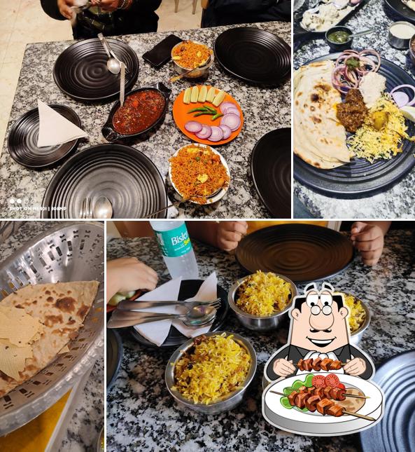 Meals at TANDOORI HUT