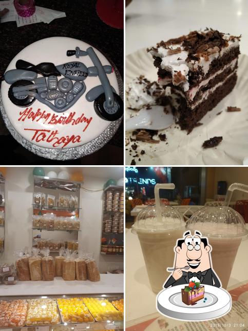 Chocolate cake at Madhuram's, Ravulapalem