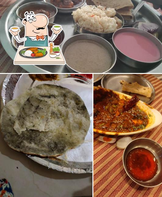 Food at Kolhapuri Restaurant