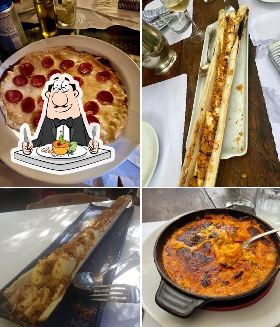 Comida em Restaurante Alvorada
