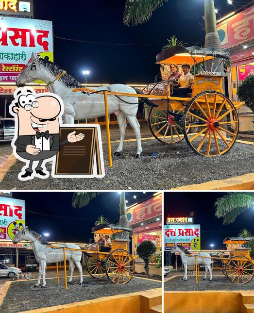 The exterior of Hotel Shri Datta Prasad