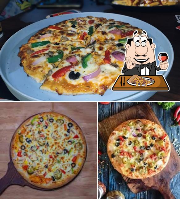 Pick different variants of pizza