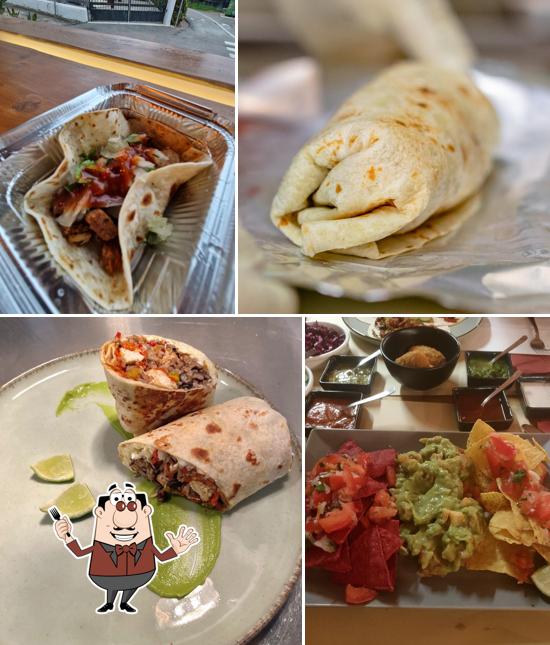 Cibo al Bandidos Riviera - Taco Bar