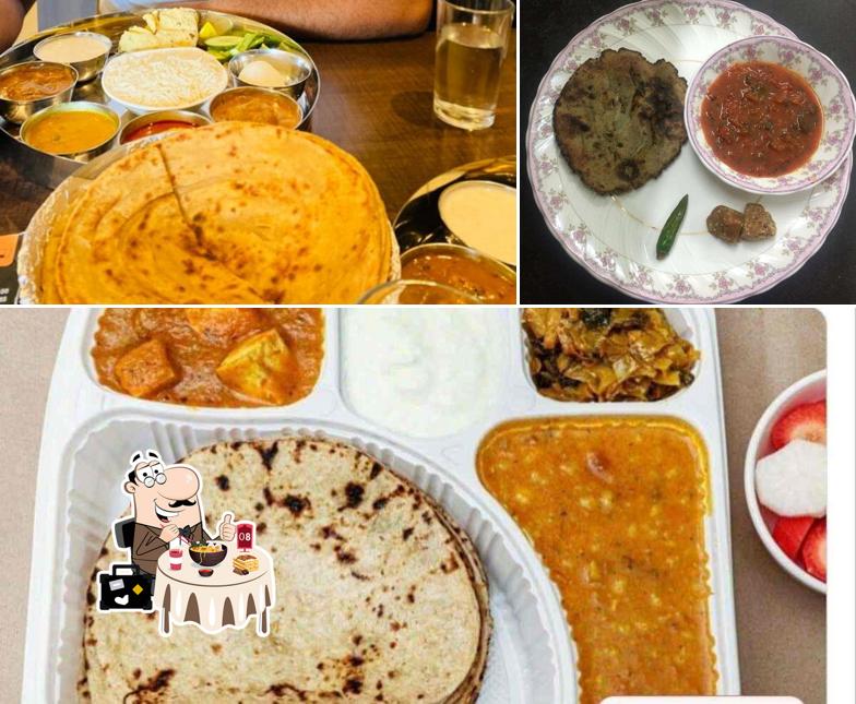 Food at Shekhawati Thali
