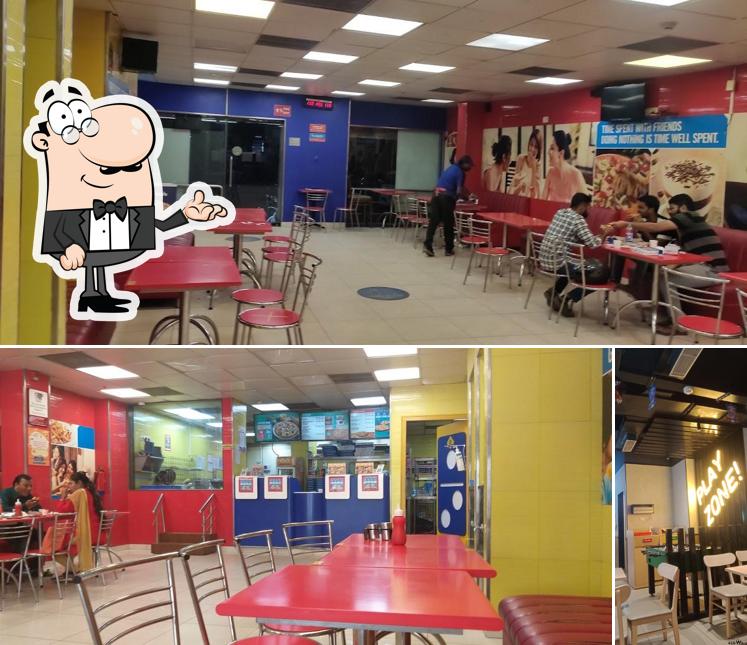 Check out how Domino's Pizza Ulidh, Jamshedpur looks inside