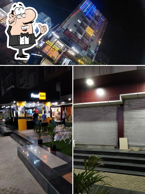 Among different things one can find interior and exterior at FOOD HUB